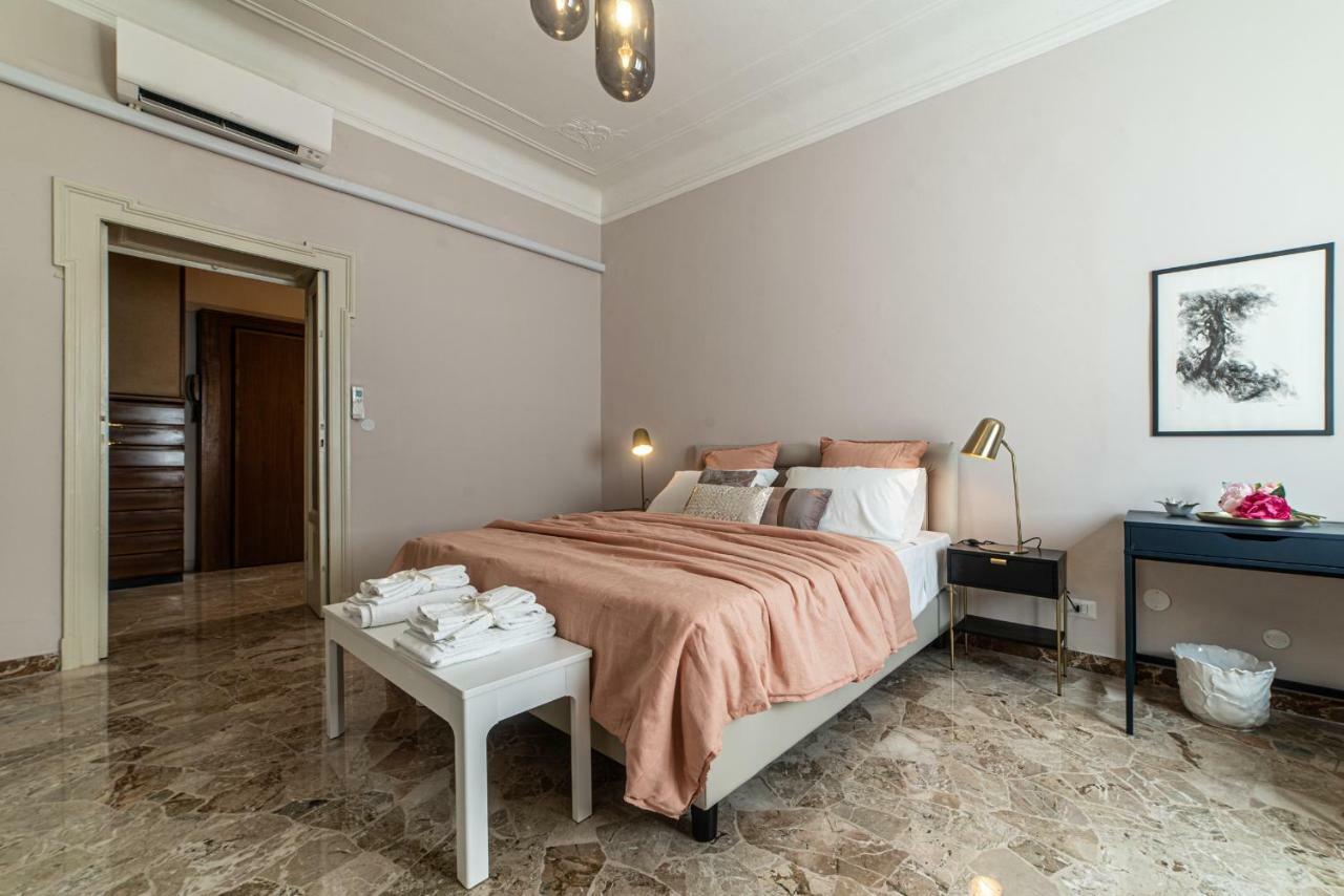 Joivy Sophisticated 3-Bed Flat With Desk Daire Milano Dış mekan fotoğraf