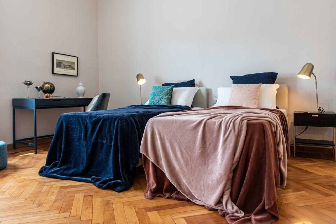 Joivy Sophisticated 3-Bed Flat With Desk Daire Milano Dış mekan fotoğraf