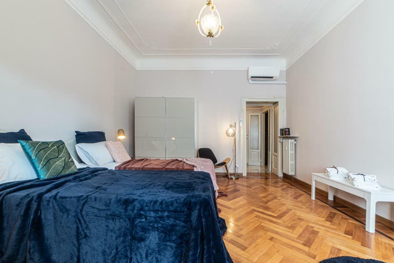 Joivy Sophisticated 3-Bed Flat With Desk Daire Milano Dış mekan fotoğraf